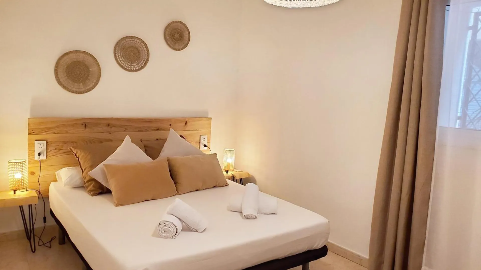 Apartamento Centrico Con Patio Privado Tarragona Spanien
